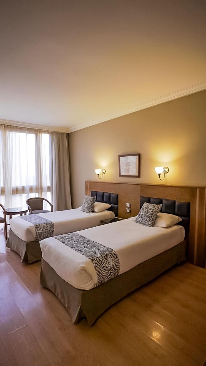 Maadi Hotel Cairo Exterior photo