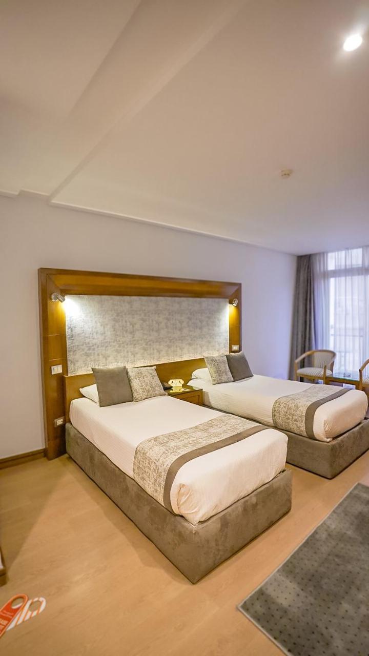 Maadi Hotel Cairo Exterior photo