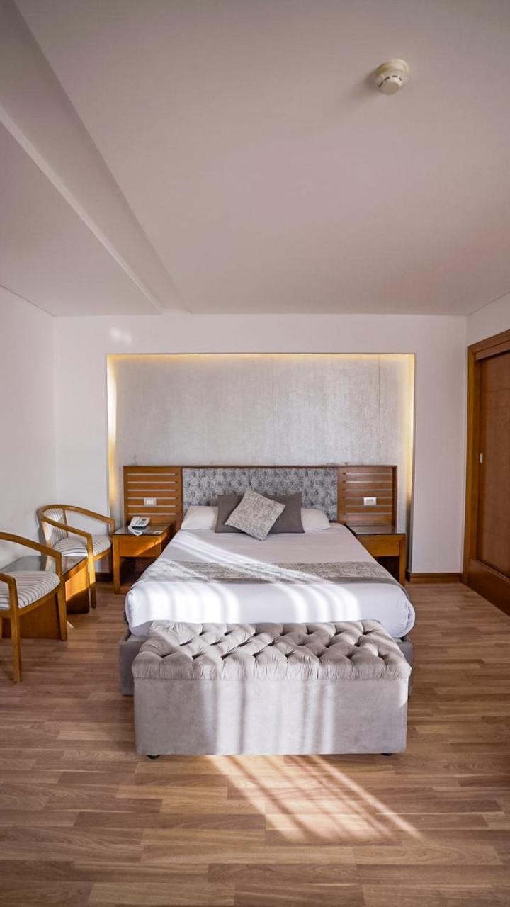 Maadi Hotel Cairo Exterior photo